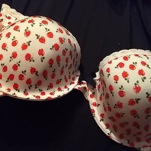 Apple bra